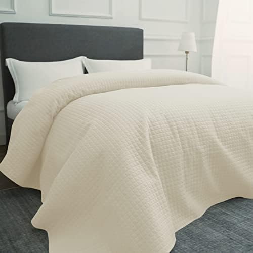 HollyHOME Luxury Checkered Bedspread 86x96 1