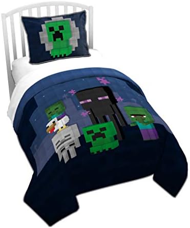 Jay Franco Minecraft Bad Night Twin Quilt Set