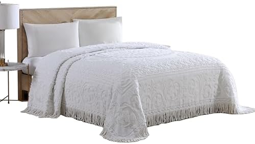 Beatrice Home Fashions Medallion Chenille Bedspread King White 1