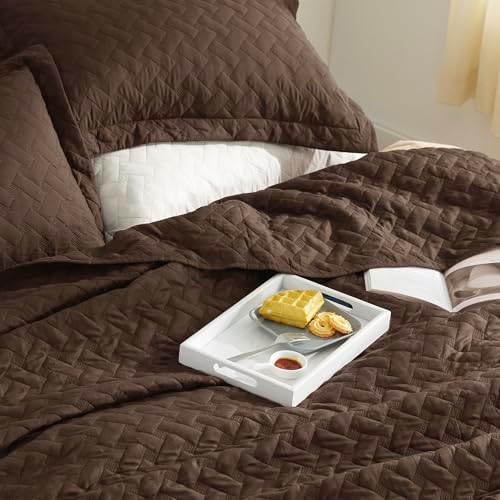 Bedsure Queen Quilt - Lightweight Bedspread with Basket Weave Pattern Soft and Durable