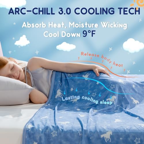 Elegear Kids Cooling Blanket with Glow in The Dark Design