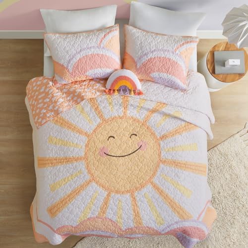Urban Habitat Kids Twin Quilt Set with Reversible Coverlet and Throw Pillow