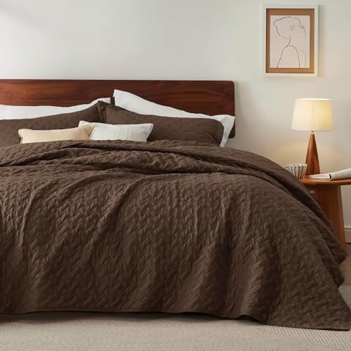 Bedsure Queen Quilt - Lightweight Bedspread with Basket Weave Pattern Soft and Durable