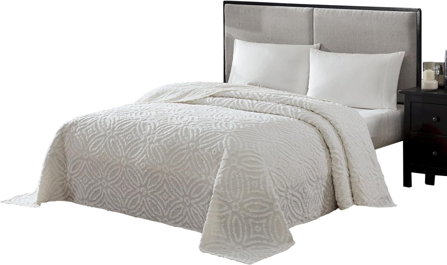 Beatrice Home Fashions Wedding Ring Chenille Bedspread Queen Ivory