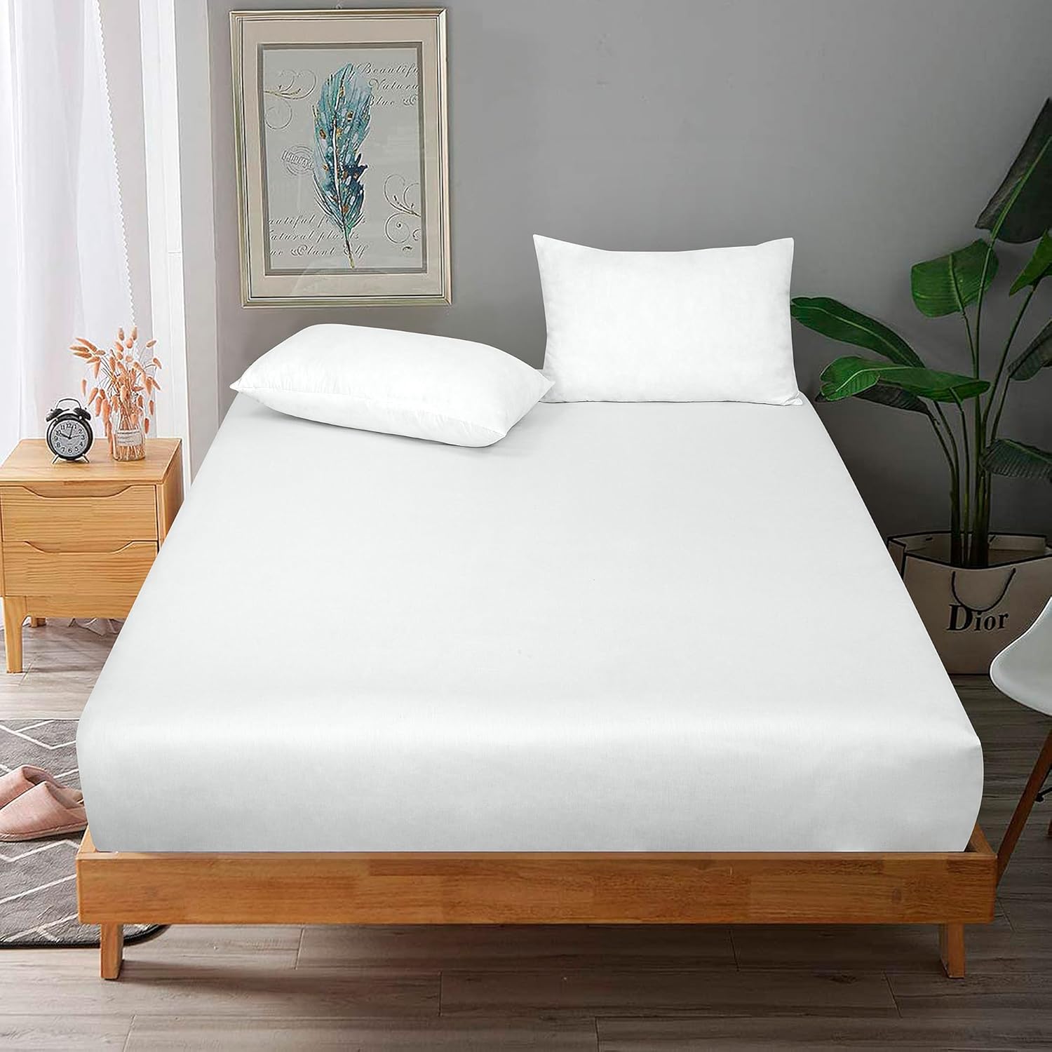 Royale Linens 300 TC Twin Fitted Sheet - 100 Combed Cotton Deep Pocket