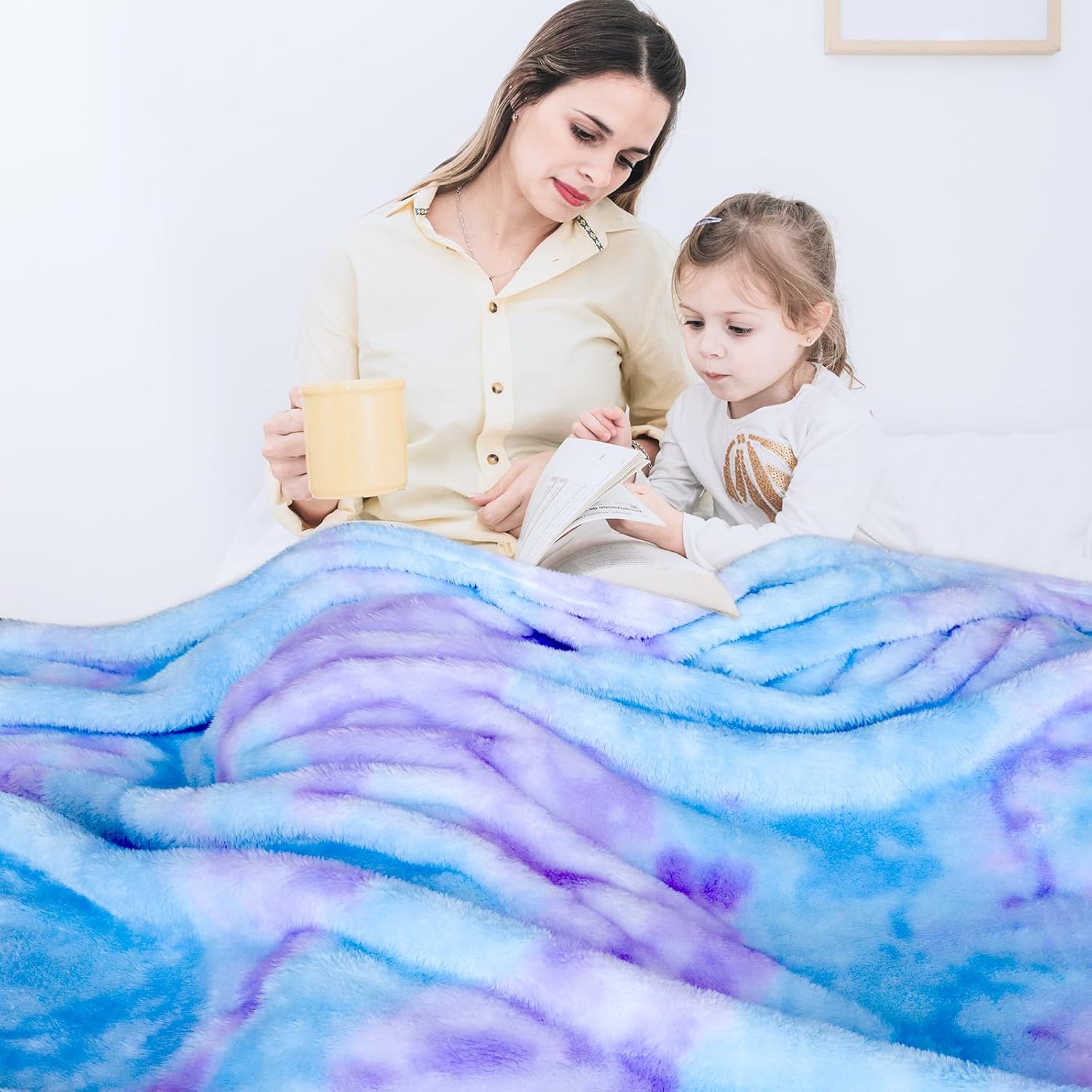 Soft Fuzzy Throw Blanket for Kids and Adults