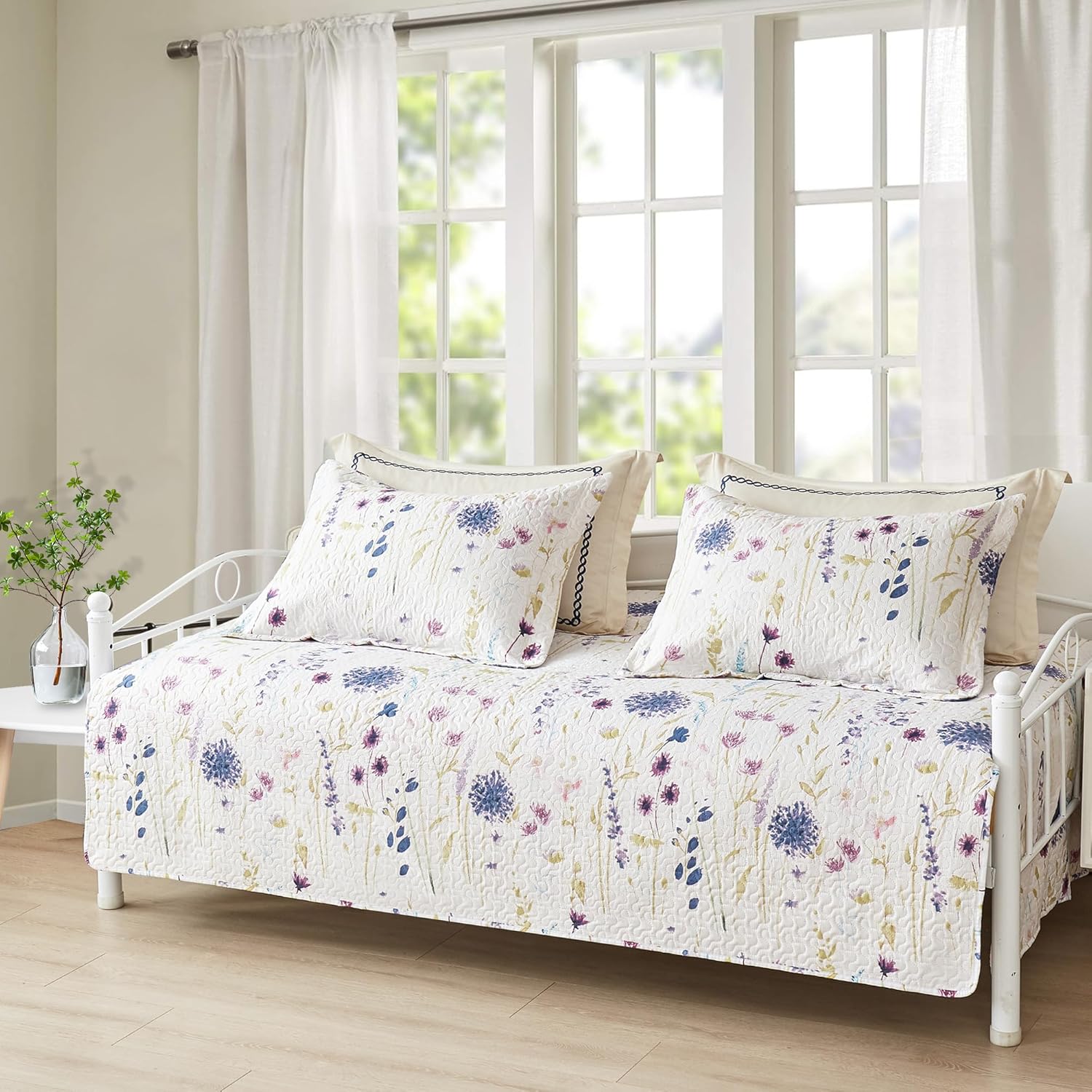 Hailea Twin Daybed Cover Set with Reversible Design