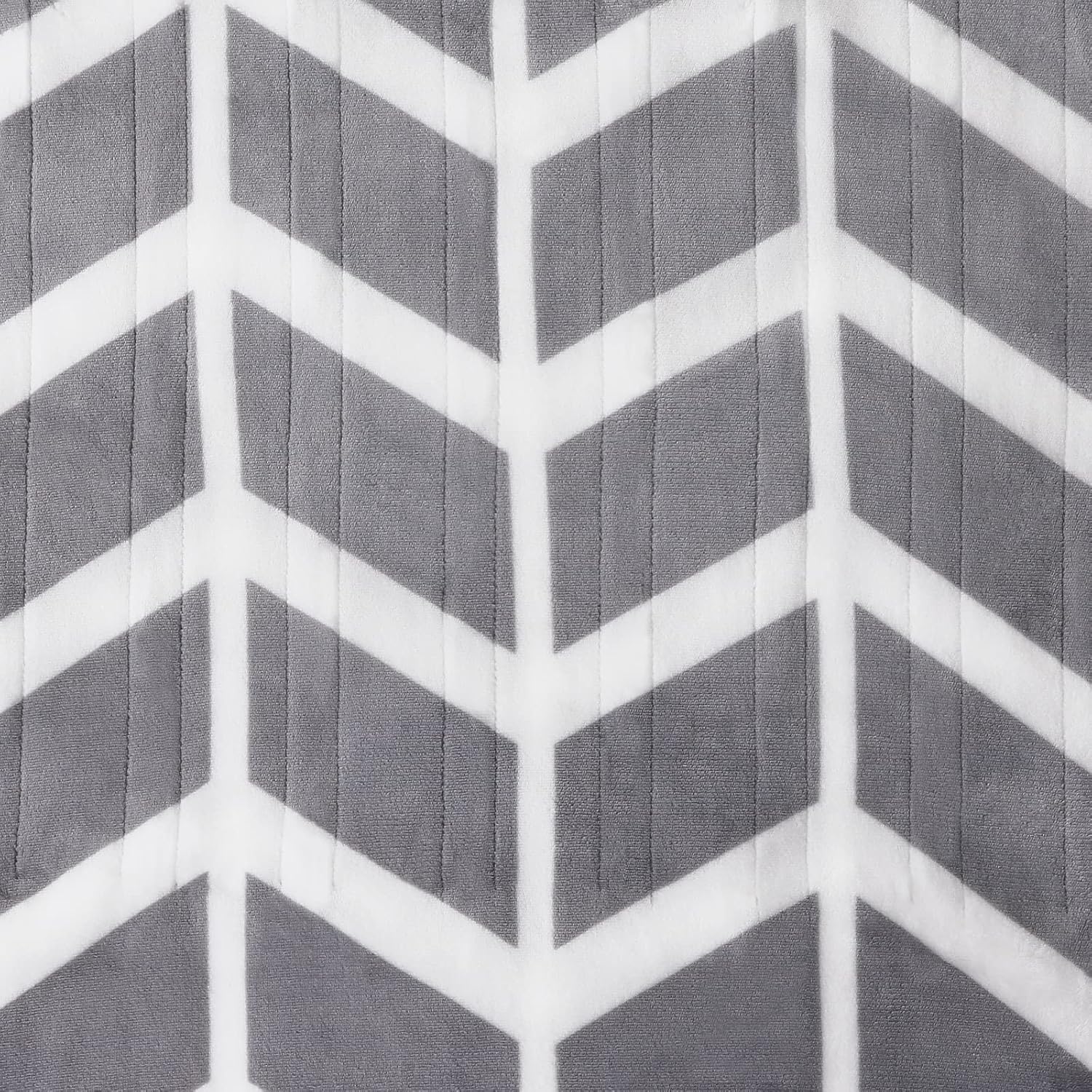 VENTIMI 50x60 Heated Throw with 5 Heat Levels