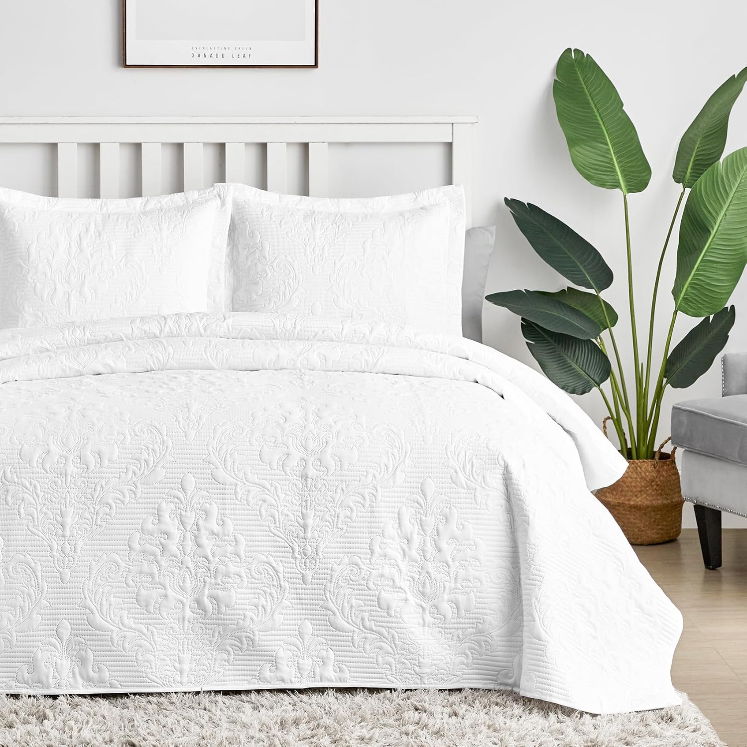 Hansleep White Quilt Queen Set - 3 Piece Damask Coverlet Bedding