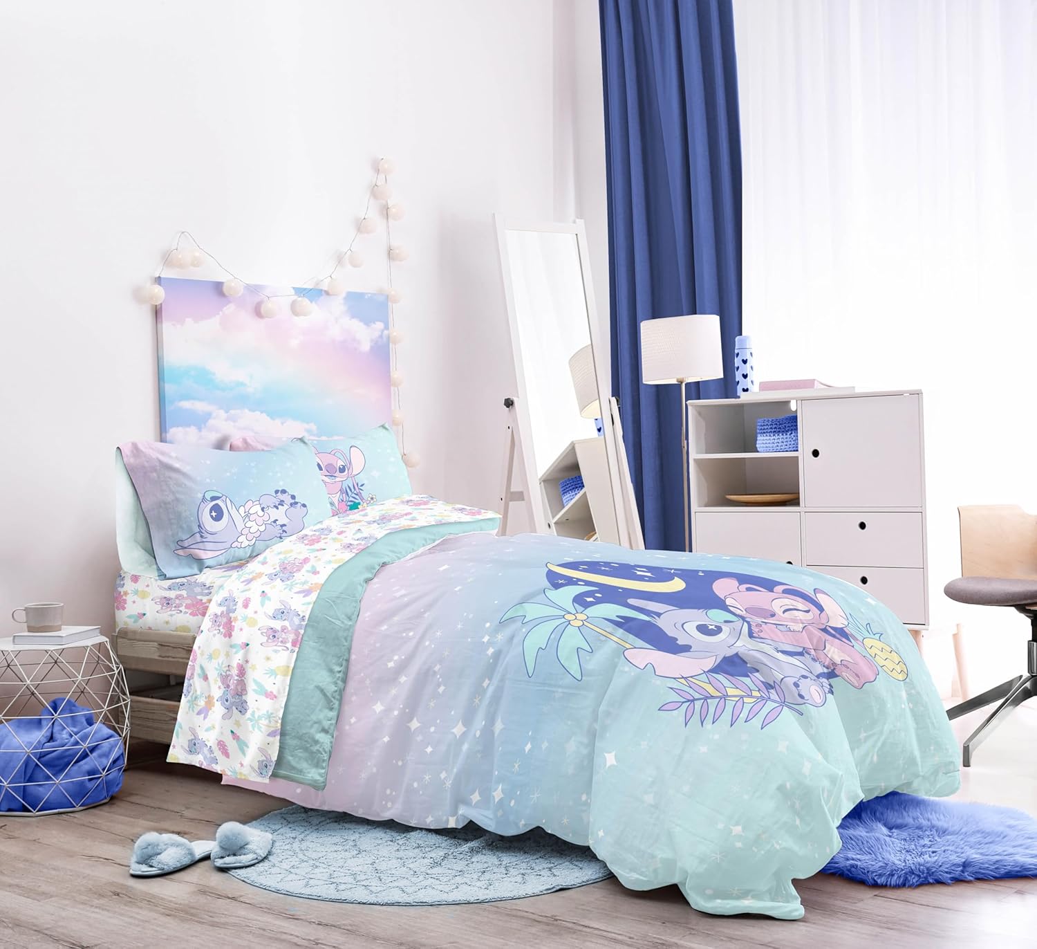 Jay Franco Disney Lilo and Stitch Comforter Set - 5 Piece Kids Bedding