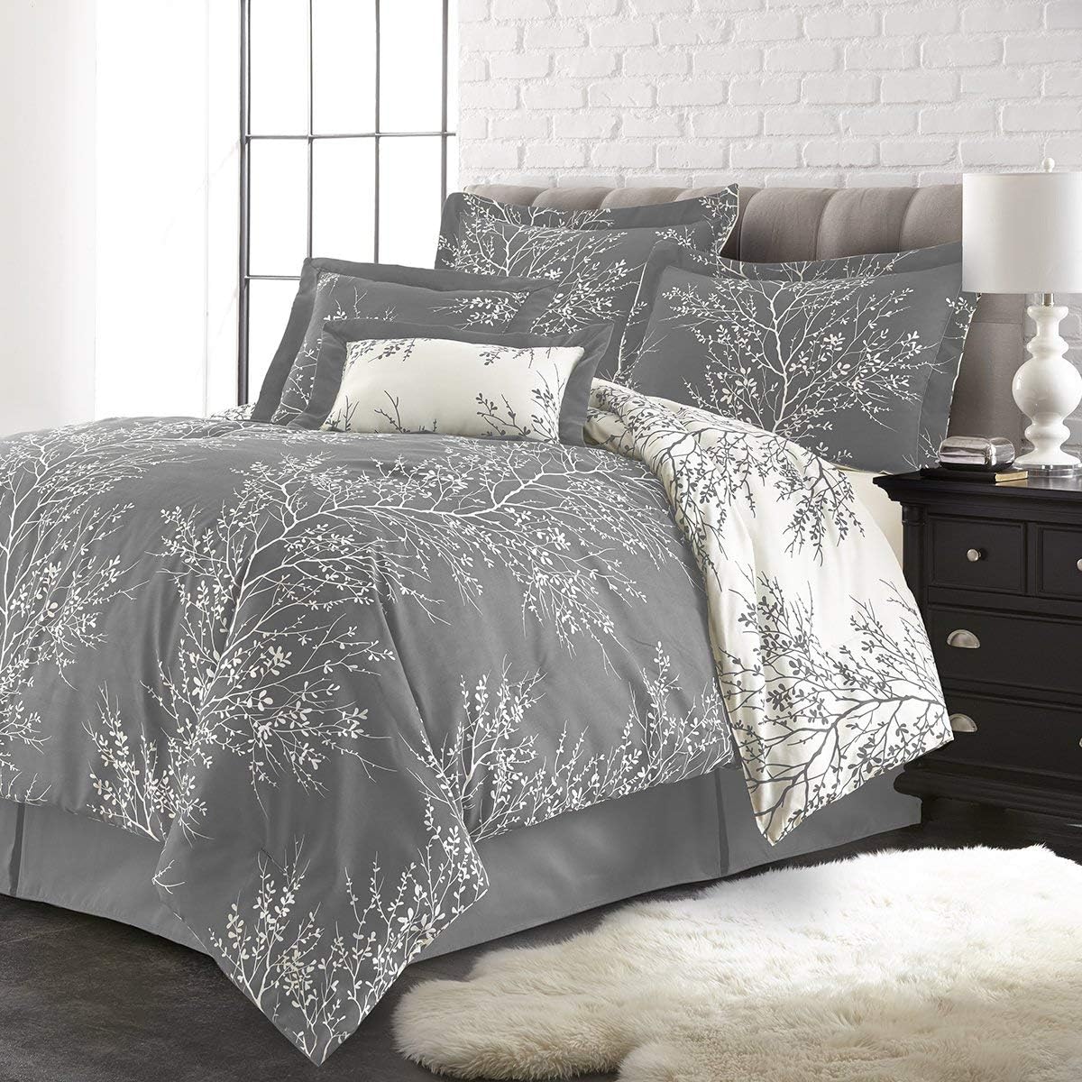 Spirit Linen King Bed in a Bag 6-Piece Reversible Bedding Set