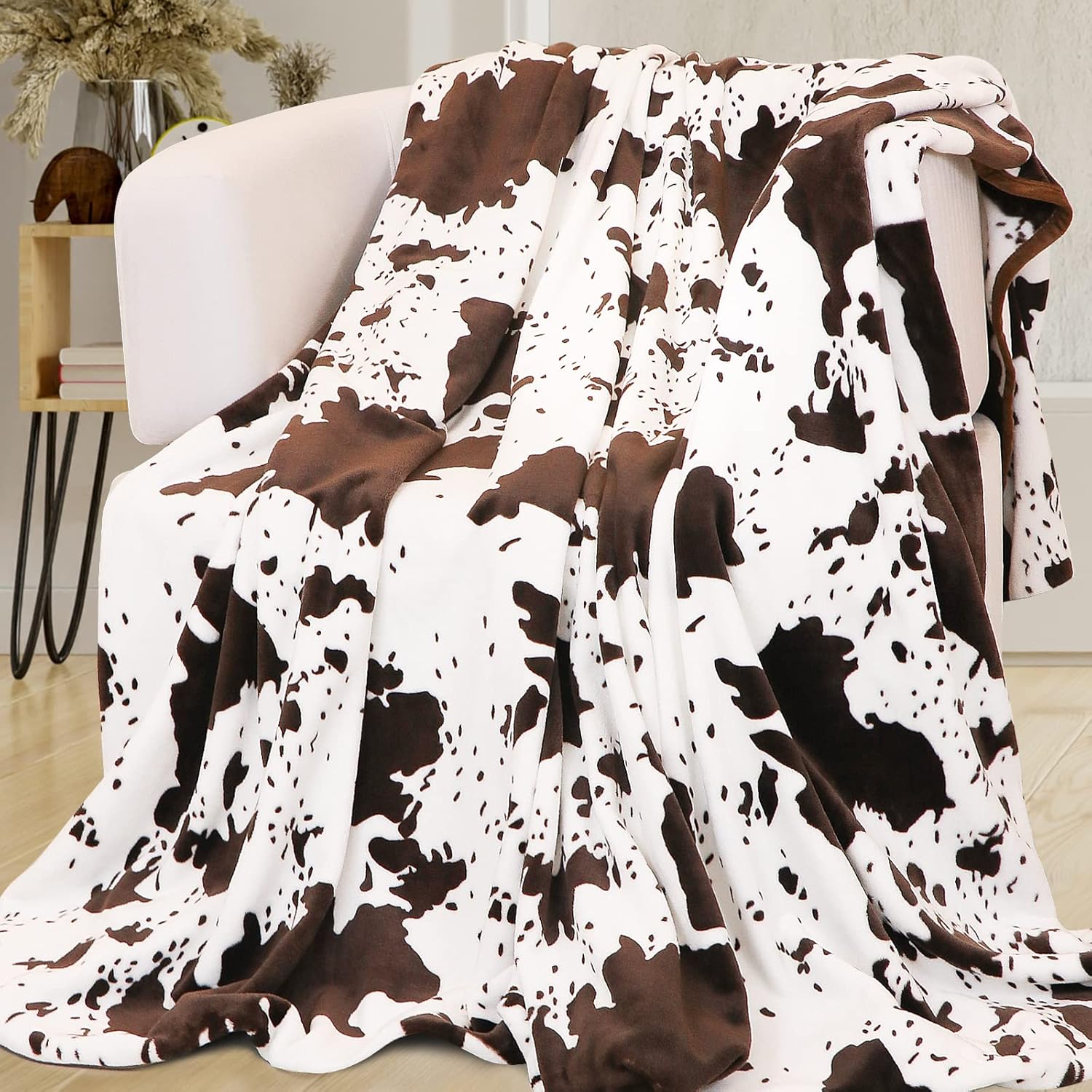 SEEGU Cow Print Fleece Throw Blanket Soft Warm