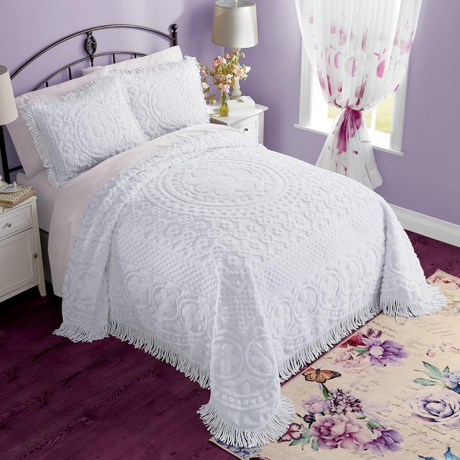 Montgomery Ward Emily Floral Chenille Bedspread - Full Size White