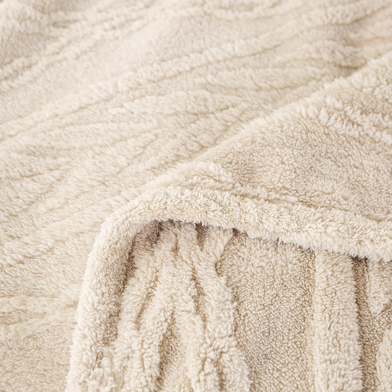 YUSOKI Sherpa Throw Blanket - 3D Stylish Design 50x65 Inches