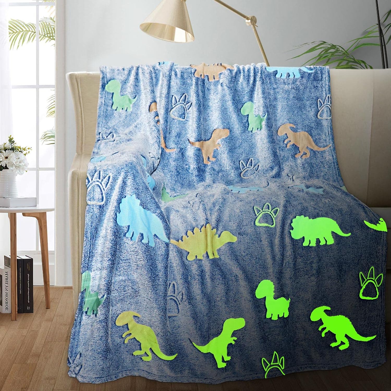 TEHALK Dinosaur Glow in the Dark Throw Blanket for Kids 1