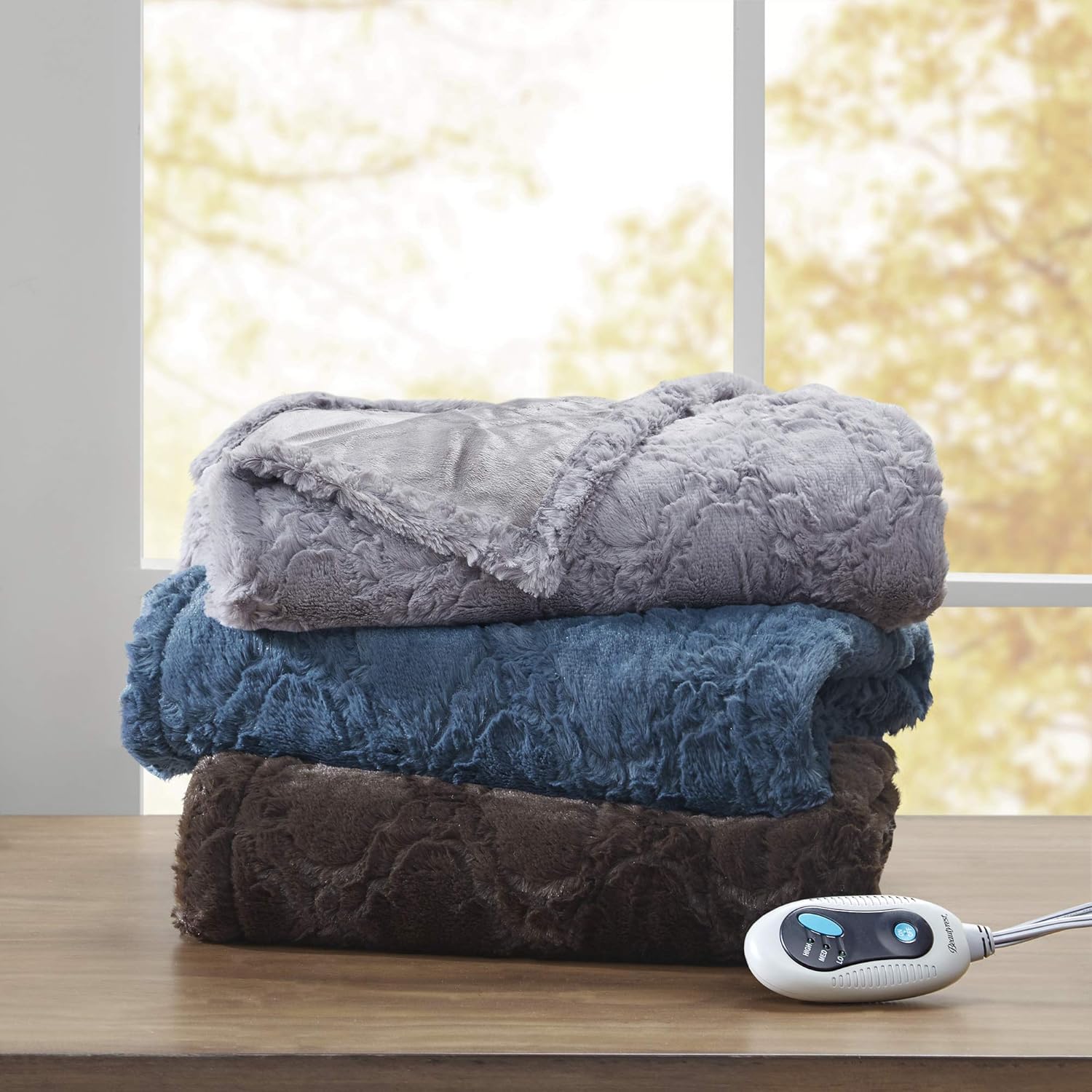 Beautyrest Heated Throw Blanket with Ogee Pattern