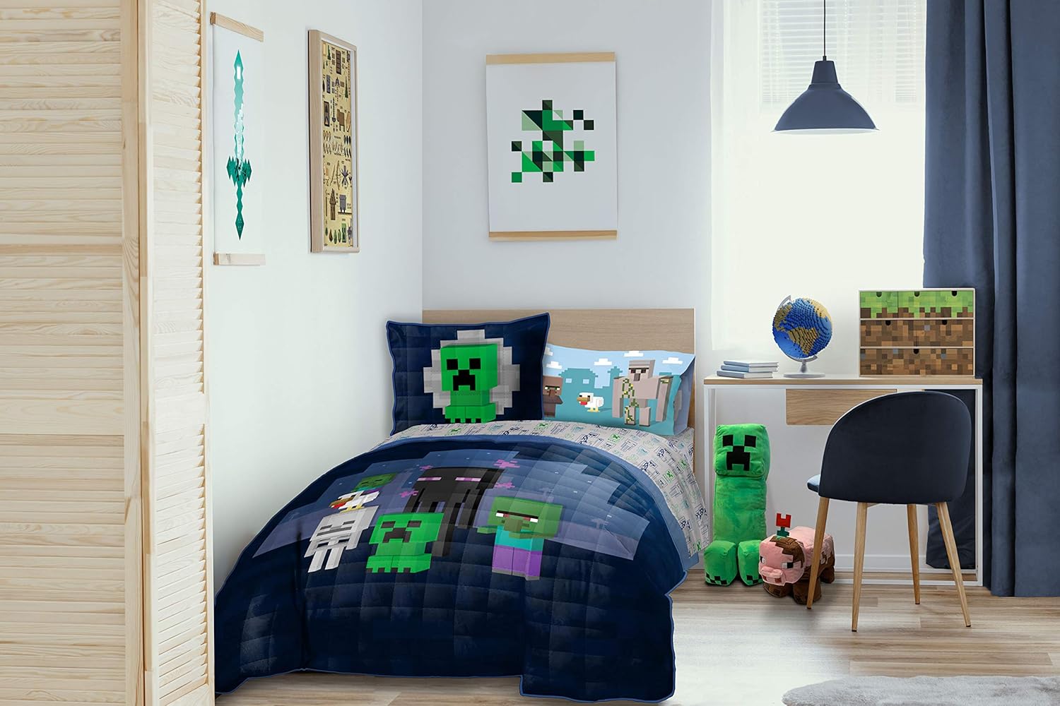 Jay Franco Minecraft Bad Night Twin Quilt Set