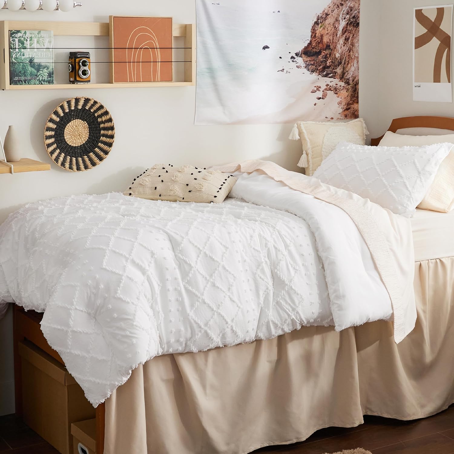 Bedsure Twin Comforter Set - White Boho with Pillow Sham