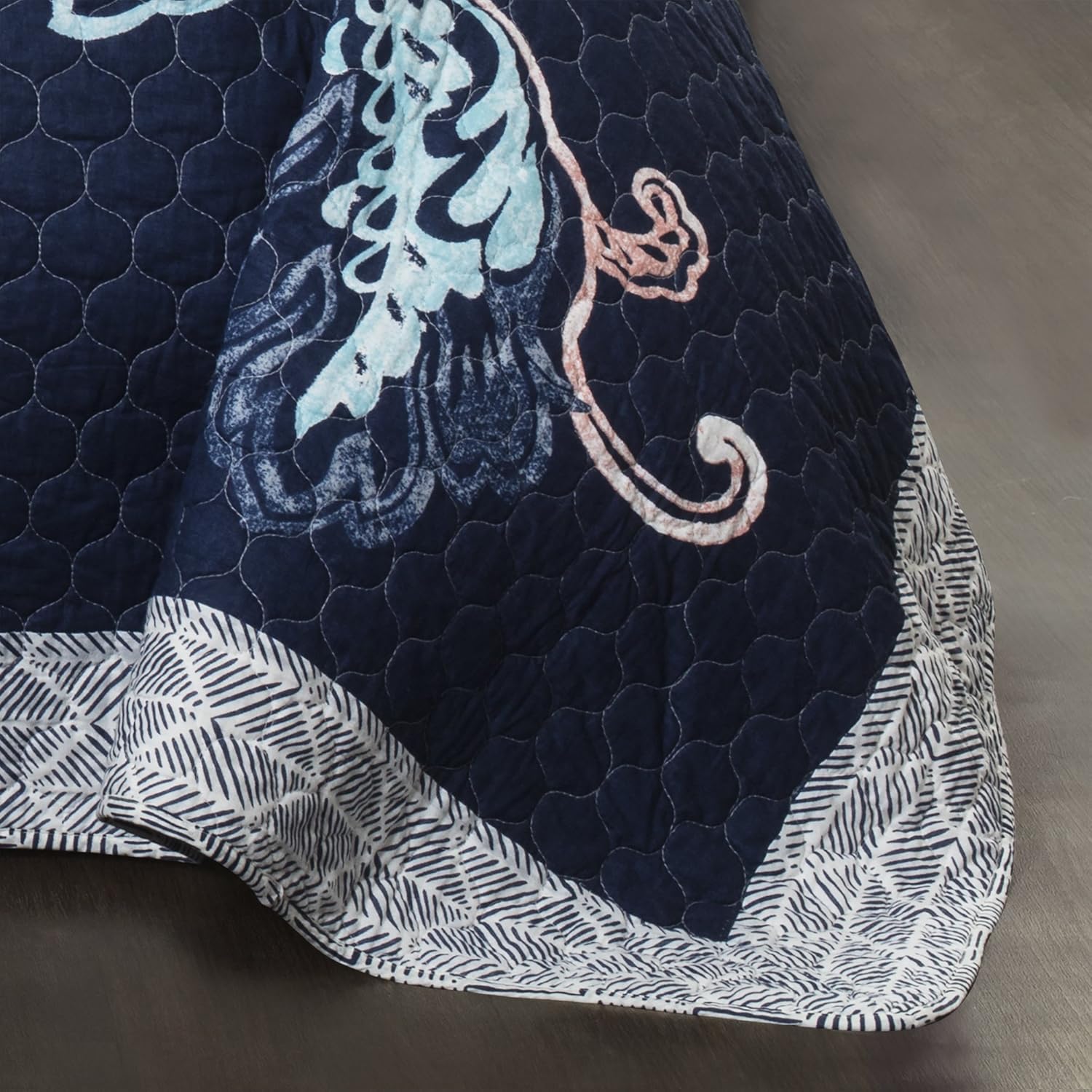 Lush Decor Aster Reversible Quilt Set Navy FullQueen