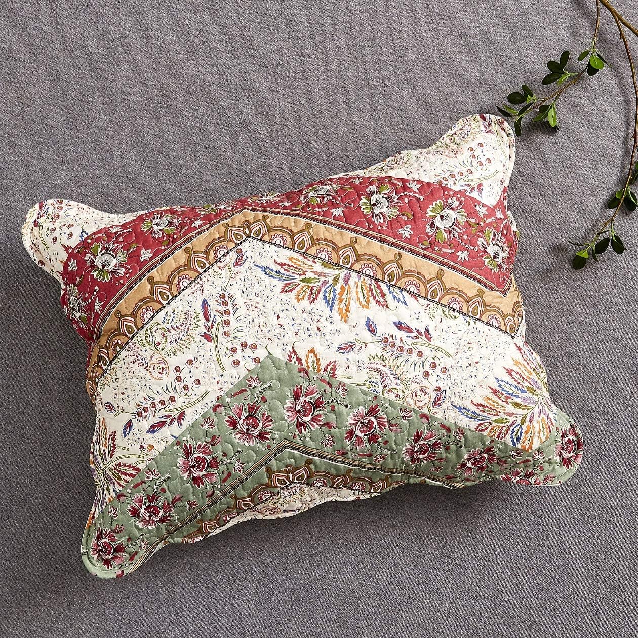 DaDa Bedding Bohemian Floral Bedspread Set - Cal King