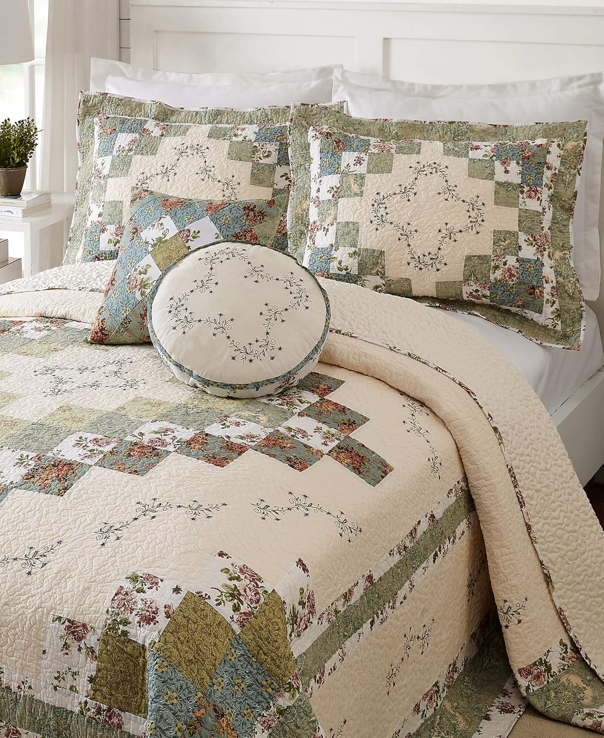 Olivia Embroidered Quilted Bedspread - King GreenCream